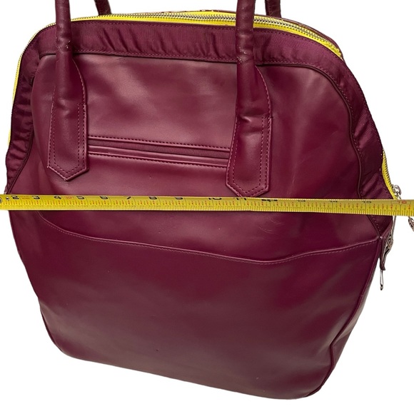 lululemon athletica Bags Lululemon Large Travel Bag Poshmark